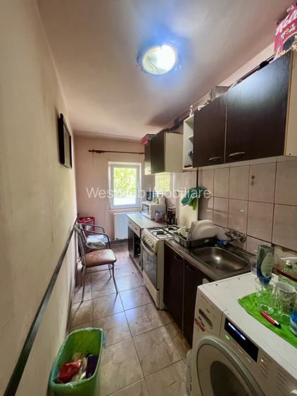 Apartament 1 camera, 40 mp , etajul 1 - zona Steaua - 3