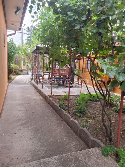 CASA SUPERBA 4 CAMERE ZONA VALU LUI TRAIAN 933MP - 26