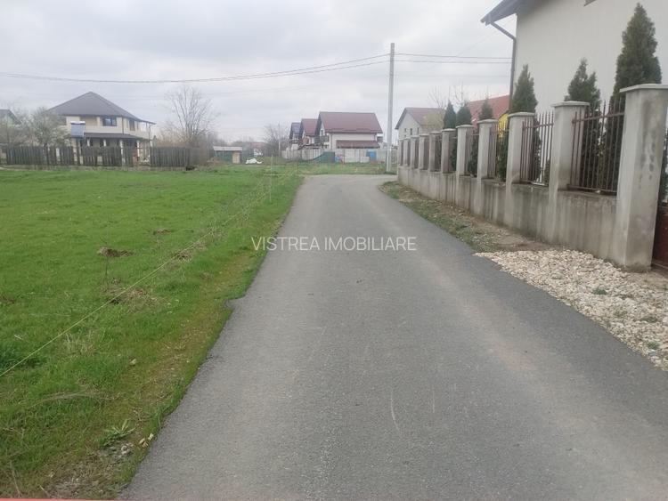 Teren intravilan 891 mp. dubla deschidere // Drum asfaltat // Toate utilitatile - 4