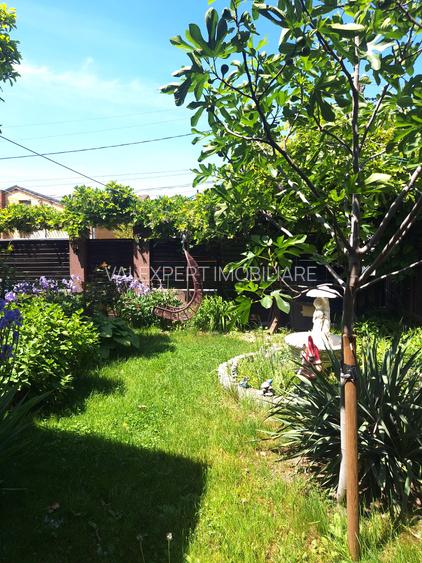 Casa in cart. 23 August, constructie 2012, supra. 250mp, mob/utilata. - 26