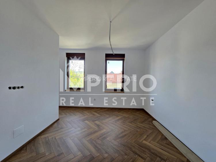 Duplex finisat cu 5 camere in Gruia! - 3