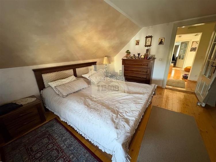 Casa individuala moderna 5 camere si curte 450 mp pe Calea Poplacii - 2