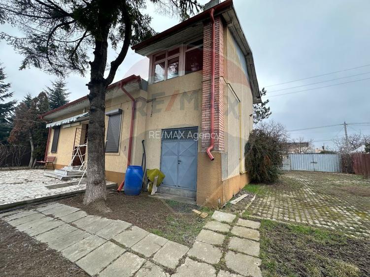 Casa individuala Peris Ilfov teren 2200 mp piscina garaj - 2