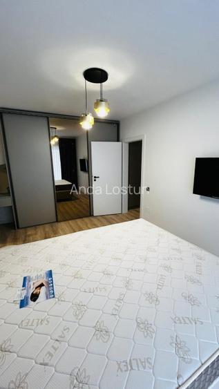 Penthouse la cheie str. Eroilor Floresti - 7