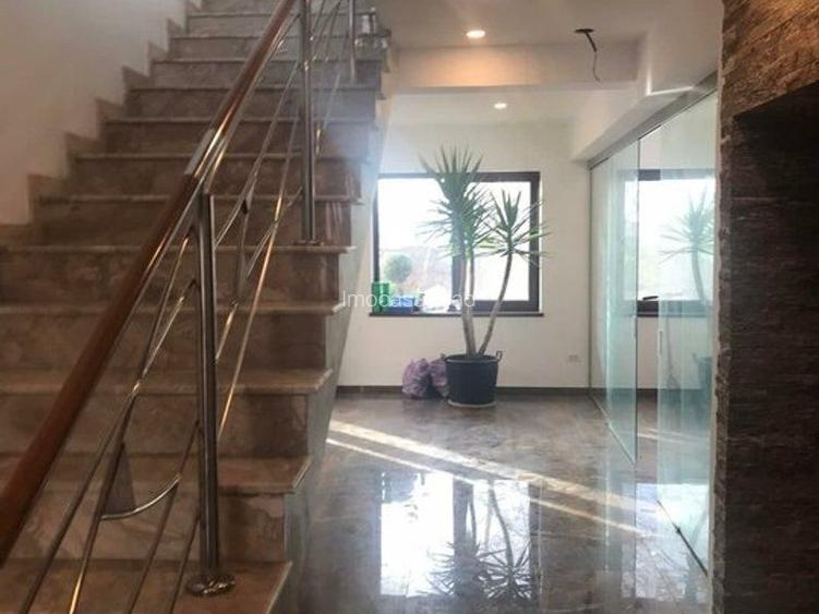 Vilă Premium D+P+E de vânzare in Vladimirescu 2 fronturi, const. 2022 - 8