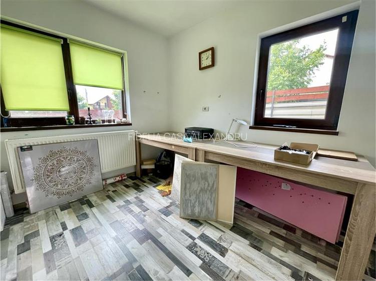 Vila cu 5 camere si 2 bai, de vanzare in Horpaz - 16