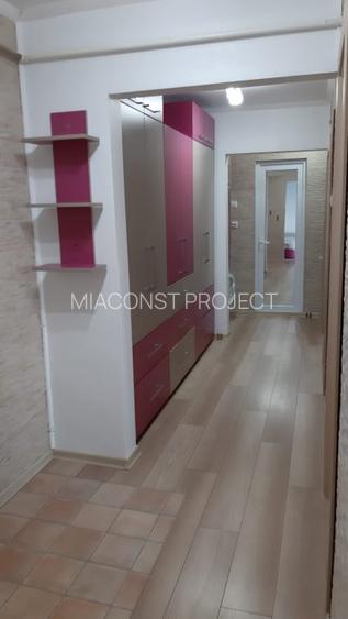 Apartament cu 3 camere, decomandat, zona Tomis III centrala pe gaz - 25