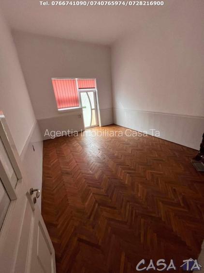 Casa 6 Camere P+1, Targu-Carbunesti - 9