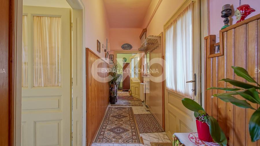 Casa cu priveliste panoramica in inima zonei Șchei – Strada Cotun, nr. 9 - 19