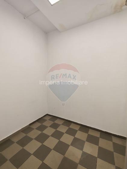 Spațiu comercial ultracentral, 230 mp, lângă Mercur - 8