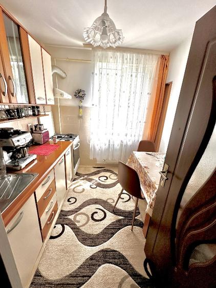 Proprietar Apartament 2 Cam Central etaj 1, Centrala Proprie Renovat Mobilat si  - 5
