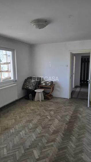 Apartament 3 camere, zona Podu Ros - 3
