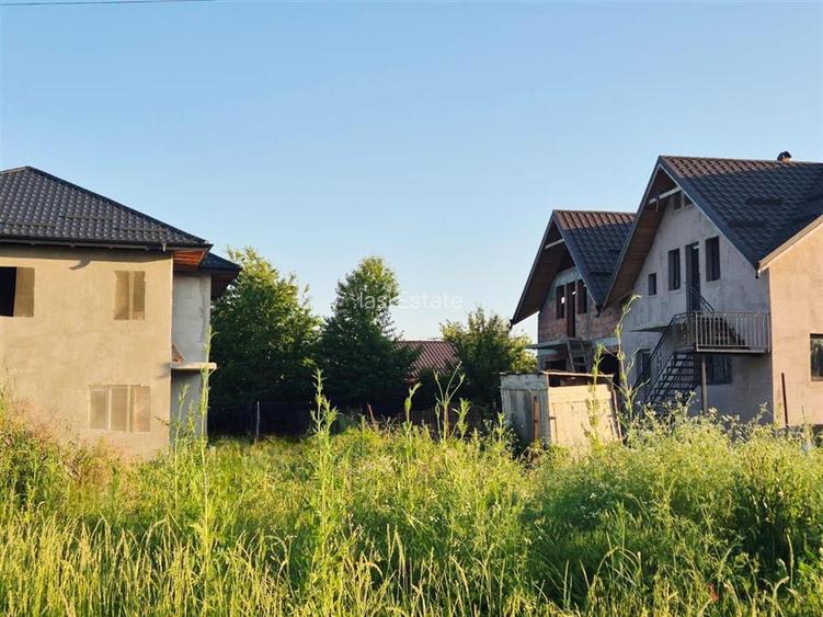 Casa de vanzare cu priveliste frumoasa - 2