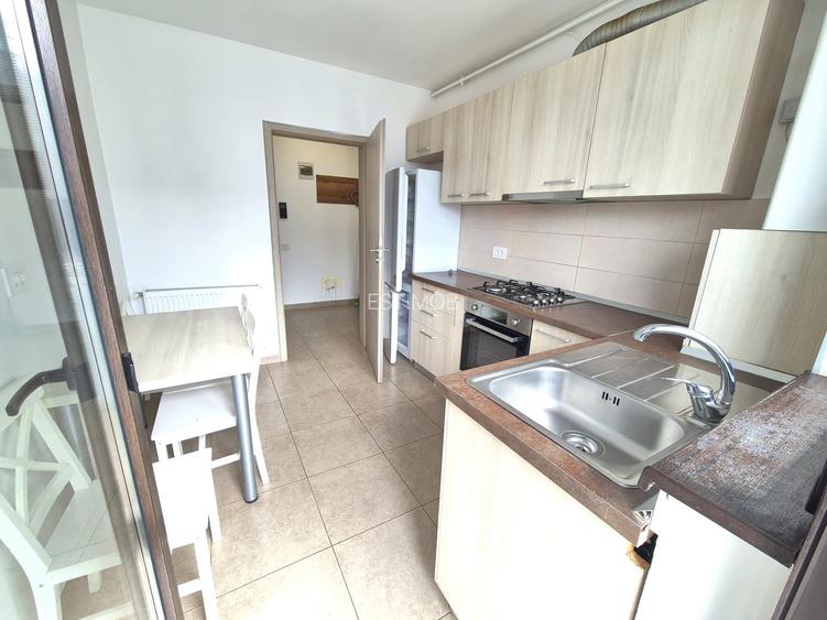 Inchiriere apartament 2 camere zona Florilor Ghimbav Brasov cu loc de parcare - 10