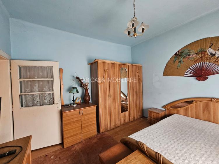 Ap în casă cu 2 ap, curte comună și grădină, C Bogdăneștilor, comision 0% - 6