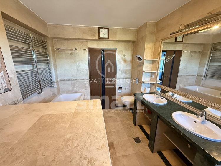 Casa cu 2 unitati locative  - 14