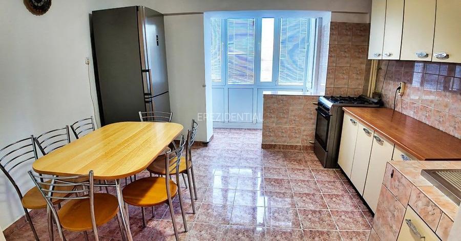 Apartament 4 camere -decomandat- Piata Unirii- Central  - 9