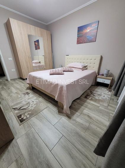 TERMEN LUNG(INCLUSIV  VARA) -MAMAIA NORD -250 M DE PLAJA MACKEREL - 2 CAMERE - 8