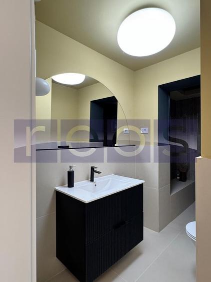 VANZARE GARSONIERA | ZONA DECEBAL - 8