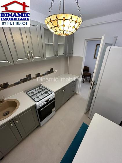 Ap 3 cam, ultracentral, et 8. Preț 500 eur/lunar - 5