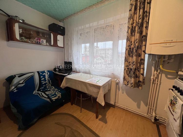 Apartament o camera,zona Progresul - 10