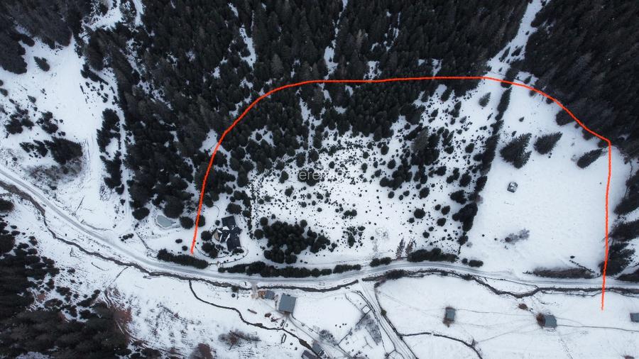 Cabana de vanzare cu 2 ha teren  - 4