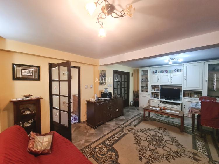 Vila P+1+M zona Militari - Pacii - str. Paralutelor constructie 2007 tip duplex - 28