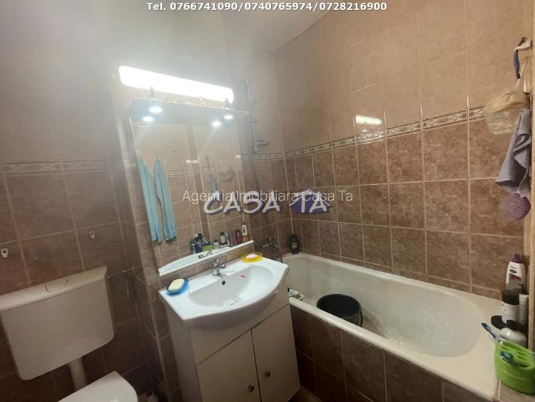 Apartament 3 Camere, Etaj 7/8(cu lift), Strada Unirii - Ultracentral - 17