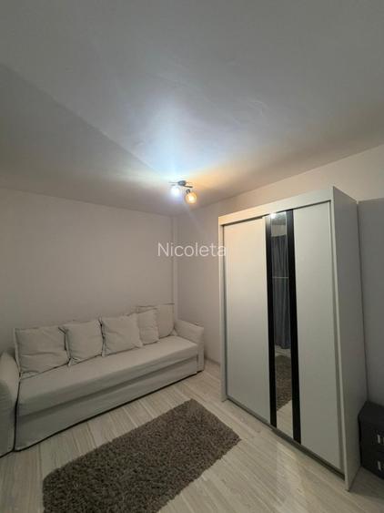 PROPRIETAR vand apartament 2 camere decomandat, M2  Dimitrie Leonida, str. Oituz - 4