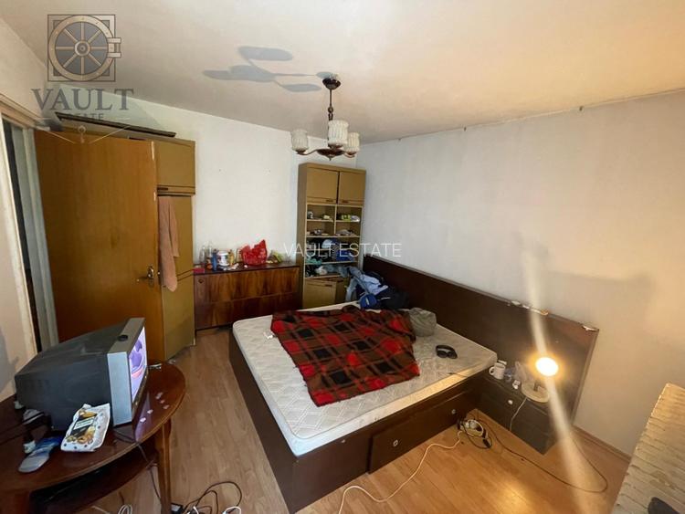 Apartament 4 camere - metrou 1 Decembrie 1918 - 2