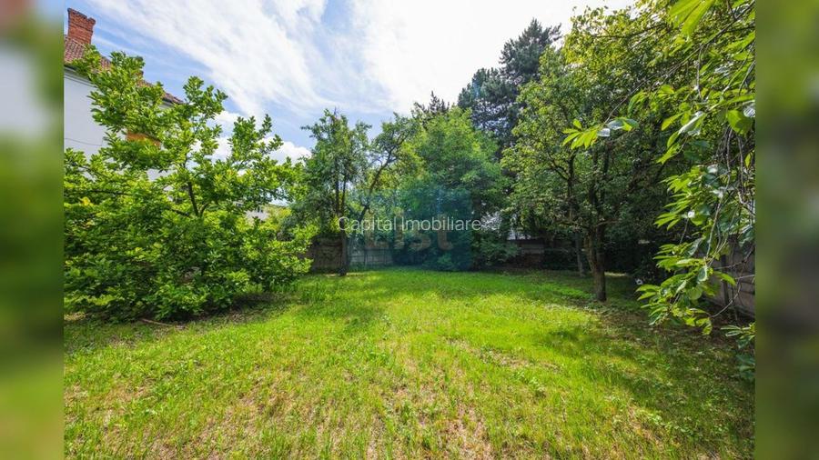 Teren generos și casă deosebită lângă Parcul Central - 7