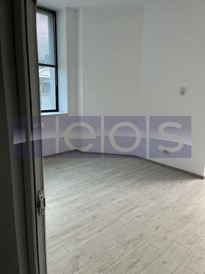 VANZARE CLADIRE DE BIROURI ZONA UNIRII | CLINICA MEDICALA  | CABINET | - 12