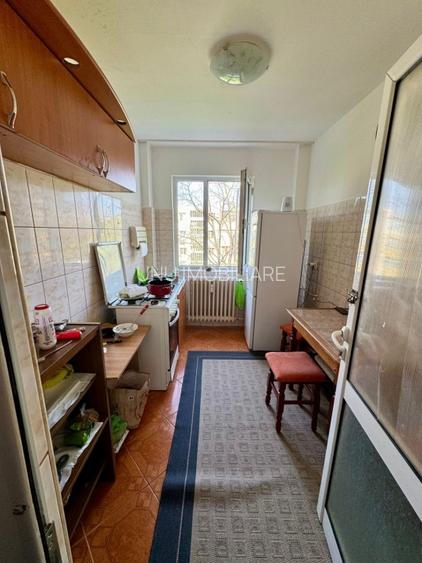 PODU ROS - RED CUBE-  2 CAMERE - ETAJ INTERMEDIAR - RENOVAT - MUTARE IMEDIATA - 4