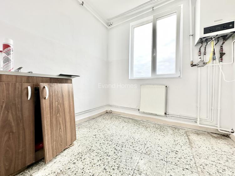 Apartament cu 2 camere decomandat - 45 mp - zona Dambovita - 10