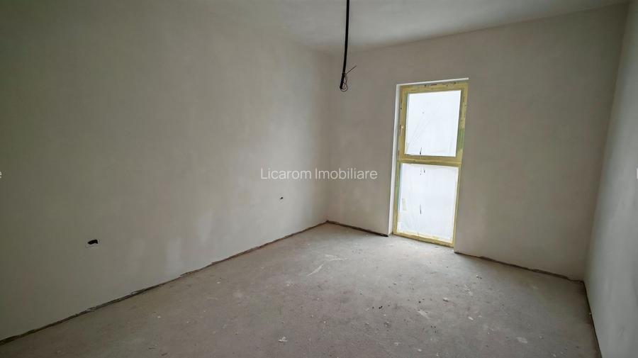 Vila LUX Parter+Etaj(stil mediteranean) in Stupini zona Plugarilor - 11