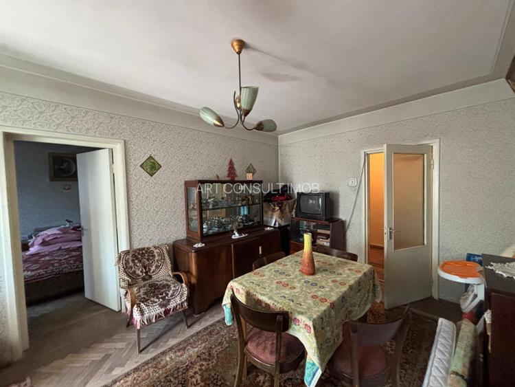 Apartament 2 Camere | Giurgiu | Necesita Renovare | Palatul Copiilor| Comision 0 - 5