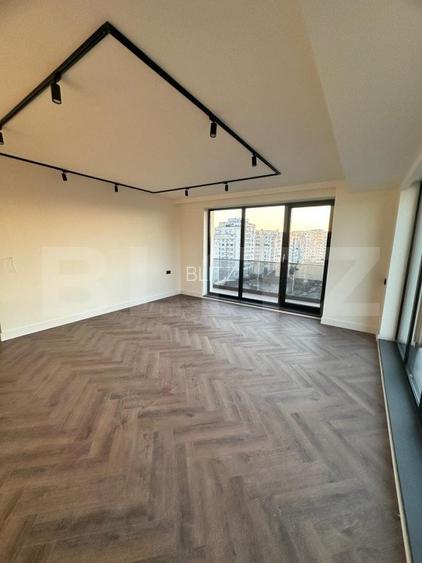 Comision 0%: Penthouse Exceptional 4 camere 253,20 mp zona Decebal  - 17