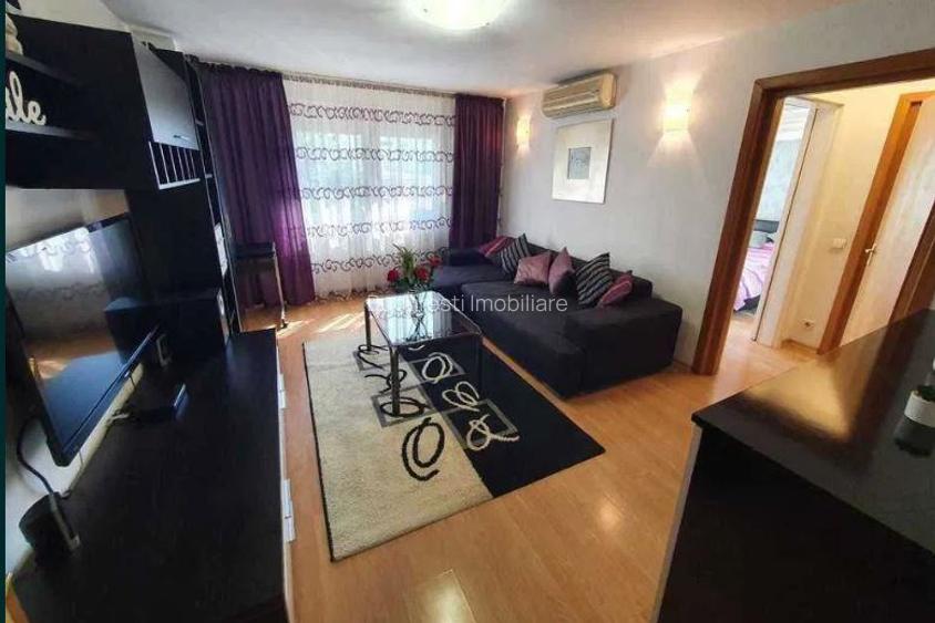 Piata Victoriei,et.5/10,Amenajat,mobilat,utilat,complet,Merita, - 2