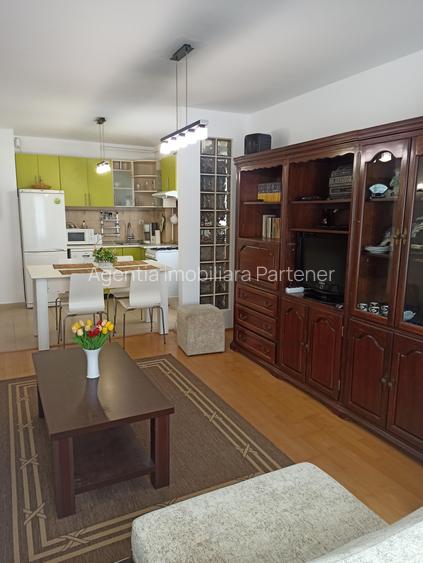 Apartament 3 camere + curte, Centru, bloc nou, mobilat - 2