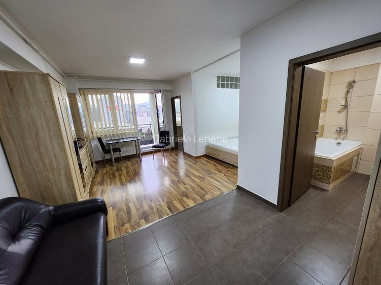 Vând apartament în zonă foarte bună, locuibil imediat! - 5