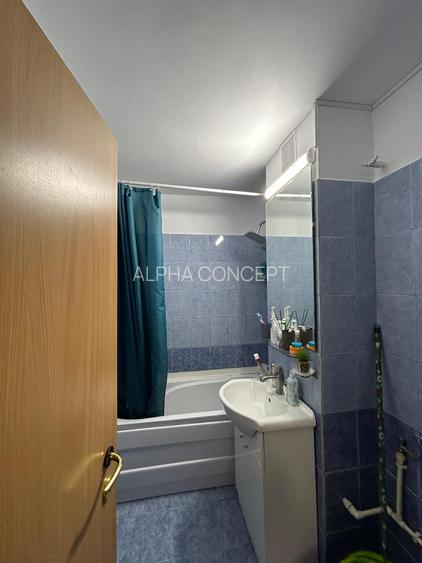 3 CAMERE DECOMANDATE CF. O - POARTA 6/PIATA ROSIE - 8