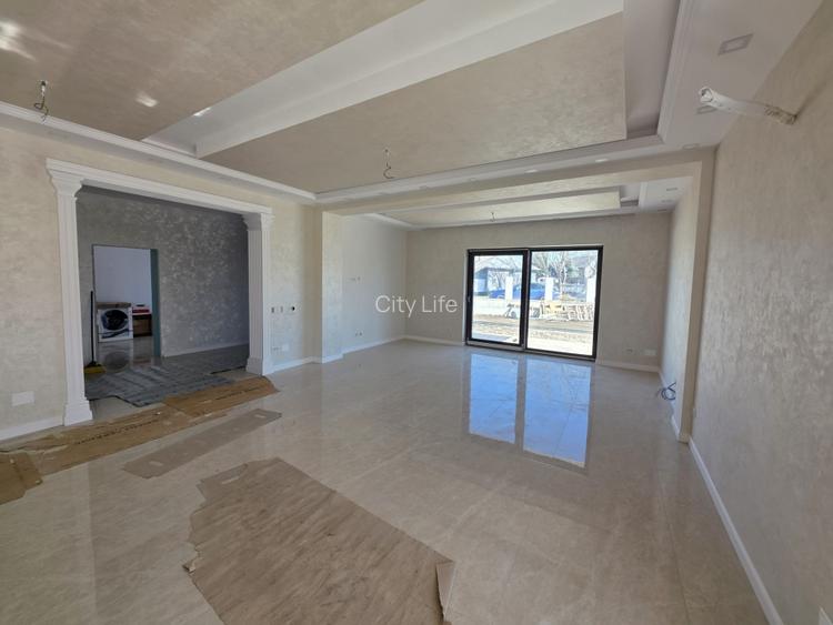 Vila eleganta centru Aroneanu - 8