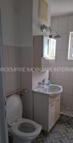 Apartament decomandat cu 2 camere, zona ANDA - 7