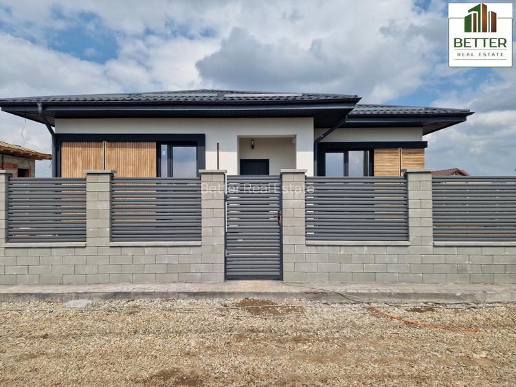 Casă Parter – 4 camere  | 2  Băi | Teren 370 mp- Sistem fotovoltaic inclus - 2