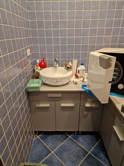 Cabinet stomatologic  central - 15