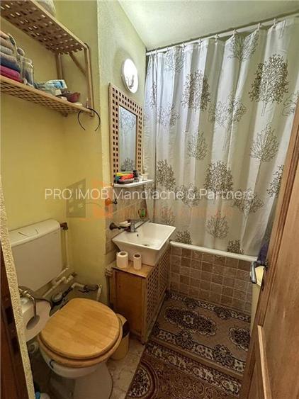 Apartament 3 camere cf1 decomandat zona Centru - 10