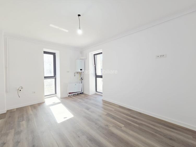 Apartament cu potențial pentru spațiu comercial sau birou - 10