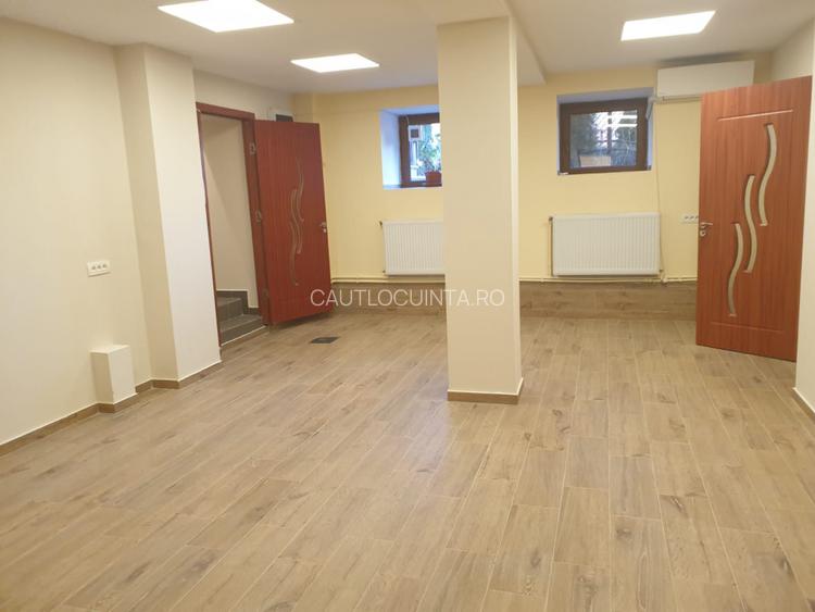 INCHIRIERE SPATIU PENTRUN BIROURI, ZONA PARCUL CAROL, LA DEMISOLUL UNEI VILE - 5