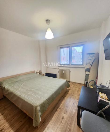 |Ap2 camere|Balcon|Calea Rahovei cu Strada Progresului|An1986| - 5