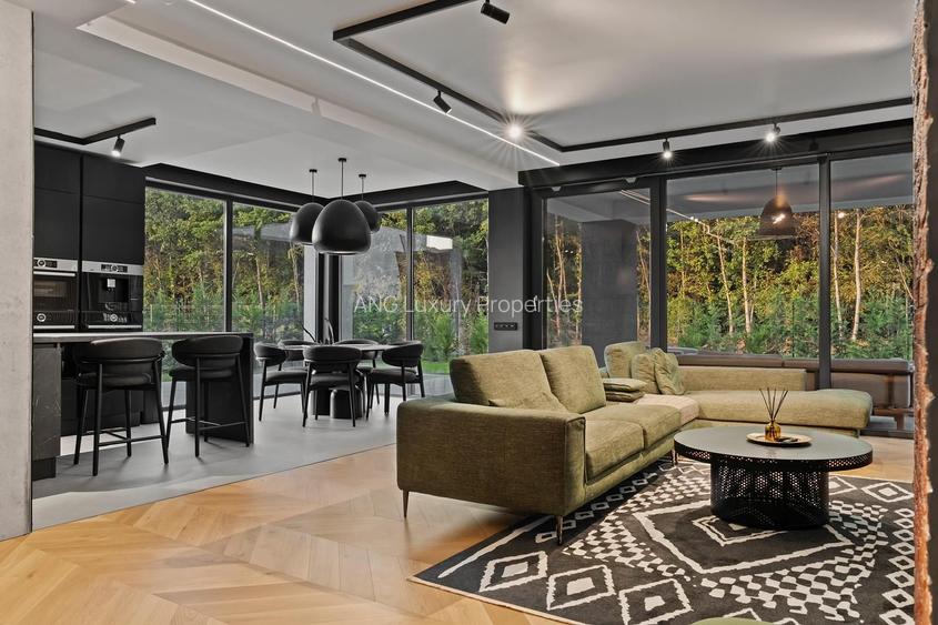 Vilă cu Design Industrial în Corbeanca, Lângă Liziera Pădurii - 9